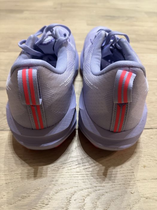 ASICS Novablast Tokio