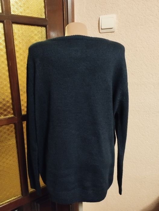 Светер новорічний темно-синій,жіночий,розмір 14/16 на 50-52розмір