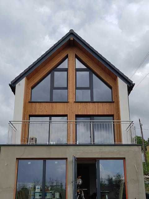 Balustrady nierdzewne zabezpieczenia okienne podjazdy