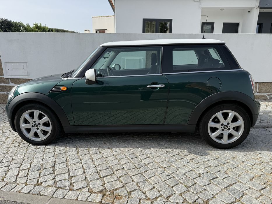 Mini Cooper D 2009508699993357701123