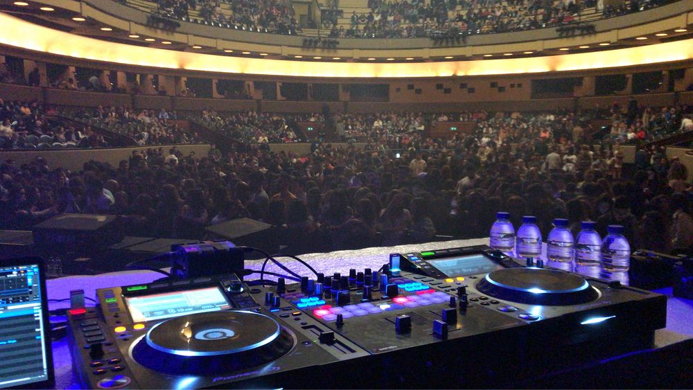 Aluguer Material Som/luz  - Casamentos & Corporativos