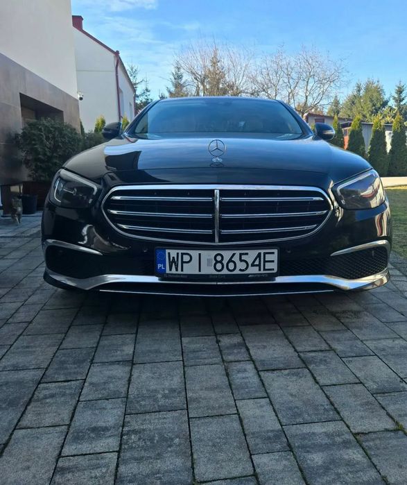 Mercedes-Benz Klasa E Mercedes salon Polska stan idealny