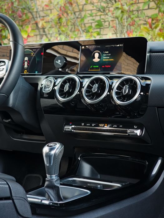 Mercedes-Benz CLA 180d Shooting Brake