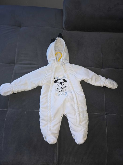 Kombinezon zimowy dalmatyńczyk