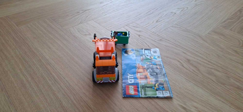 LEGO City 60220 Śmieciarka, używany.