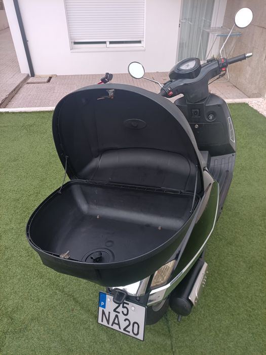 Scooter 125 venda retoma carro ou moto