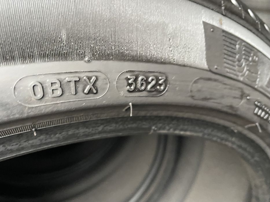 Michelin 235/45 R18 Super stan! 23 rok?