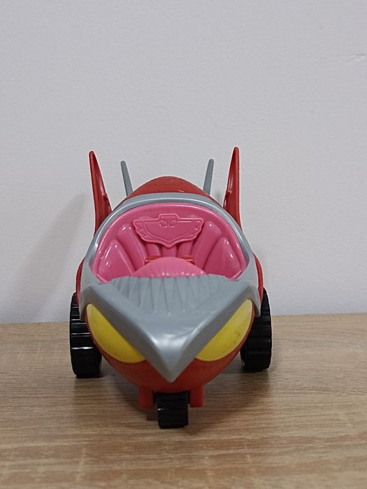 Совомобіль герої в масках