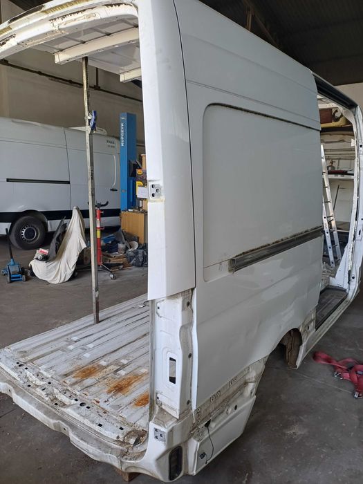 Bok scisna 907 910 sprinter