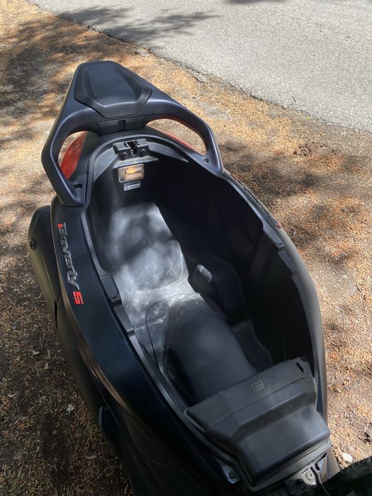 Piaggio Beverly 400 (2021)