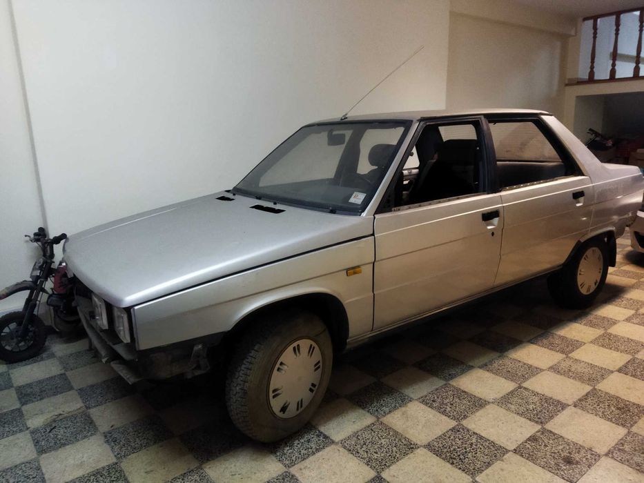 Renault 9 GTC Super