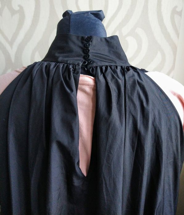 Elegancka sukienka Zara L