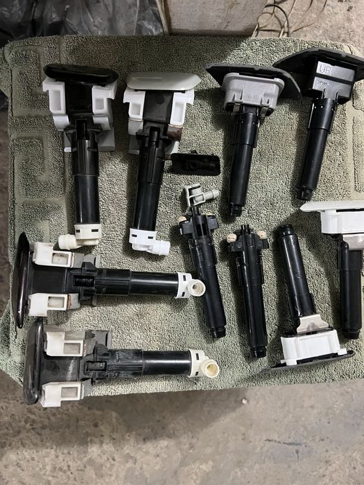 Омивачі фар на Ніссан , інфініті , Тойота , Лексус…