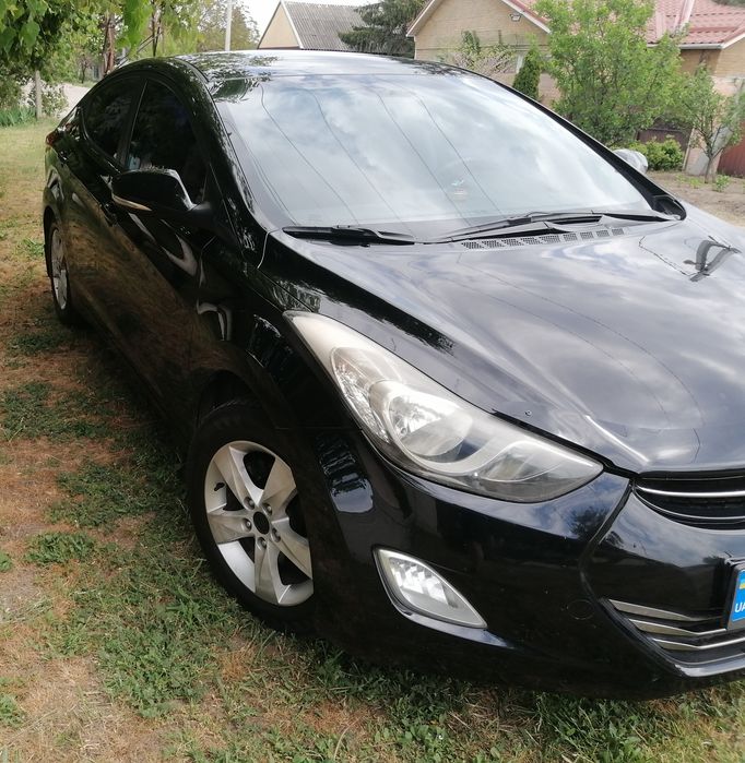 Hundai Elantra 2012