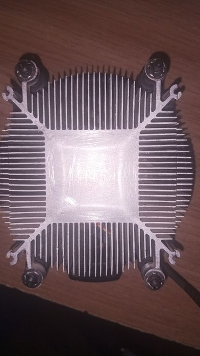 Процесор sAM4 AMD Ryzen 5 2600 (3.4GHz)