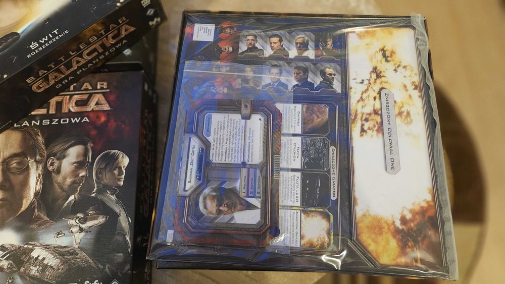 Battlestar Galactica - NOWE - KOMPLET