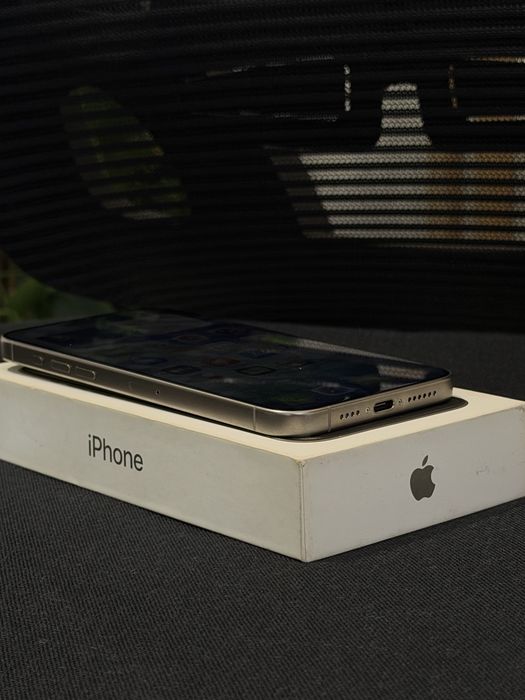 Iphone 15 Pro Max 256GB Bateria 88% Caixa