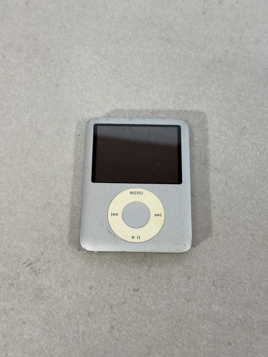 Apple iPod Nano 3rd 8GB A1236
