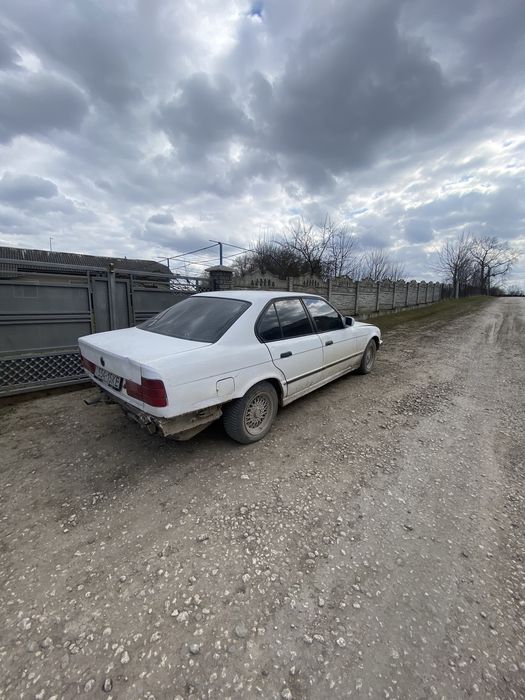 Продам або обміняю е34