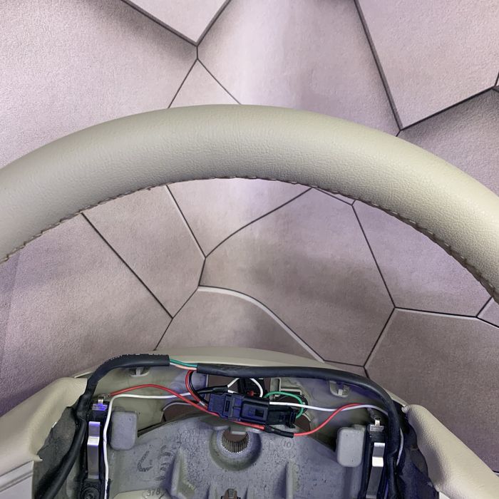 Руль на обмін бежевого кольору Megane, Scenic на обмін