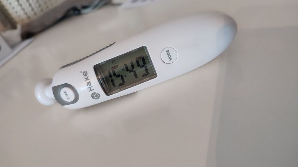 Haxe termometr bezdotykowy sprawny