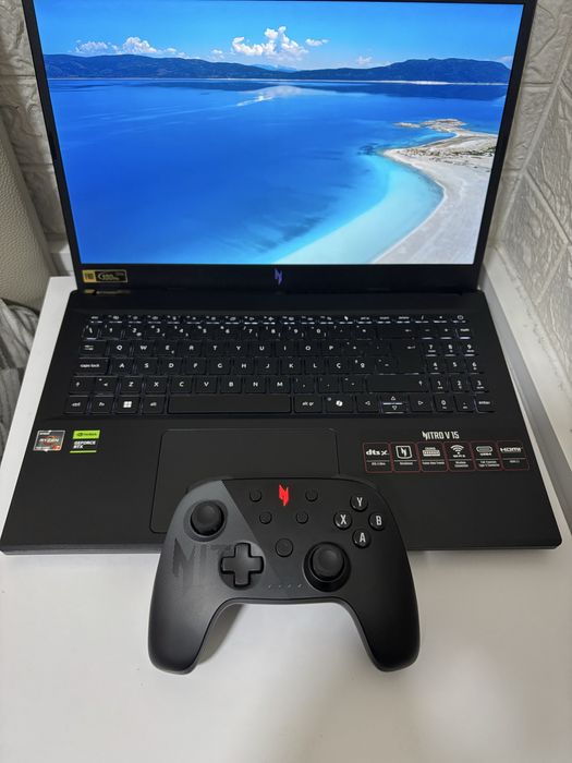 Acer Nitro V15 rtx 4050 180Hz Ryzen 7 como novo