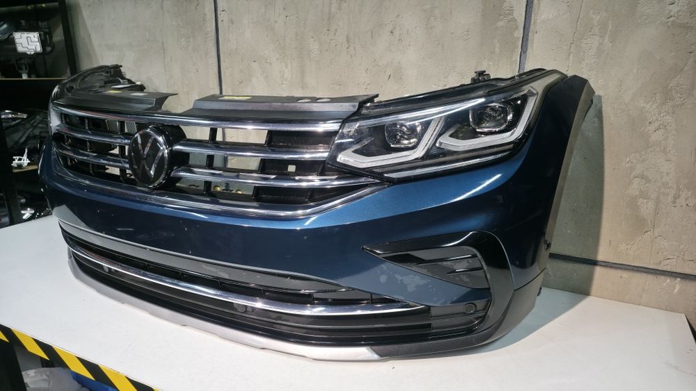 VW Tiguan 2 IQ.Light Matrix передок бампер + фари оригінал Європа