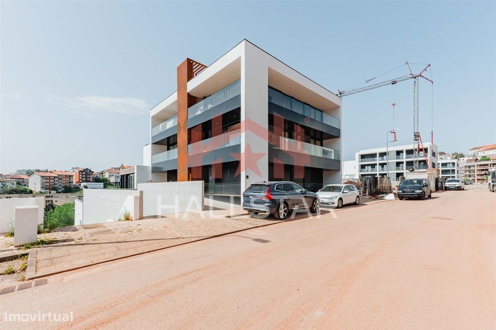 Apartamento T2 / Acabamentos Premium e Varandas Amplas / Coimbra — Santo António dos Olivais, Coimbra