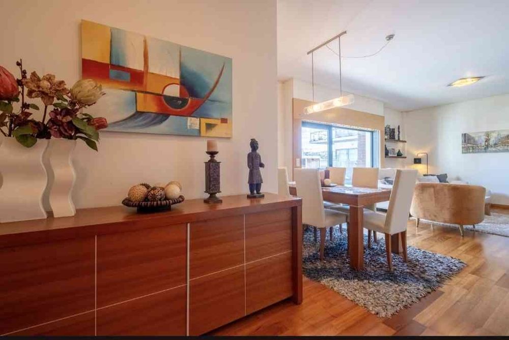 Apartamento T3 com Garagem
