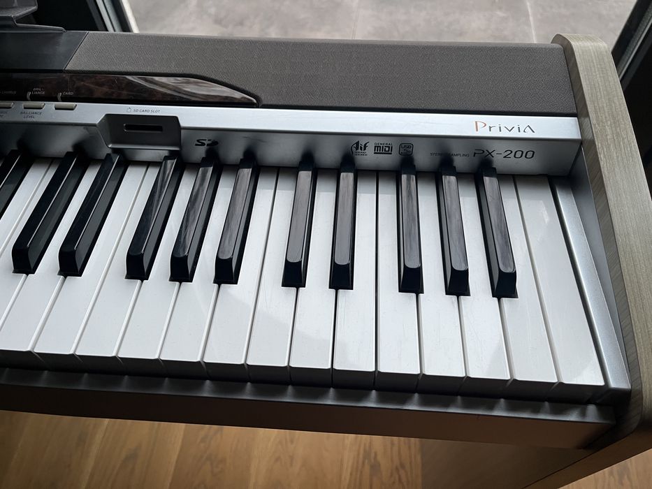 Pianino Casio PRIVIA PX-200