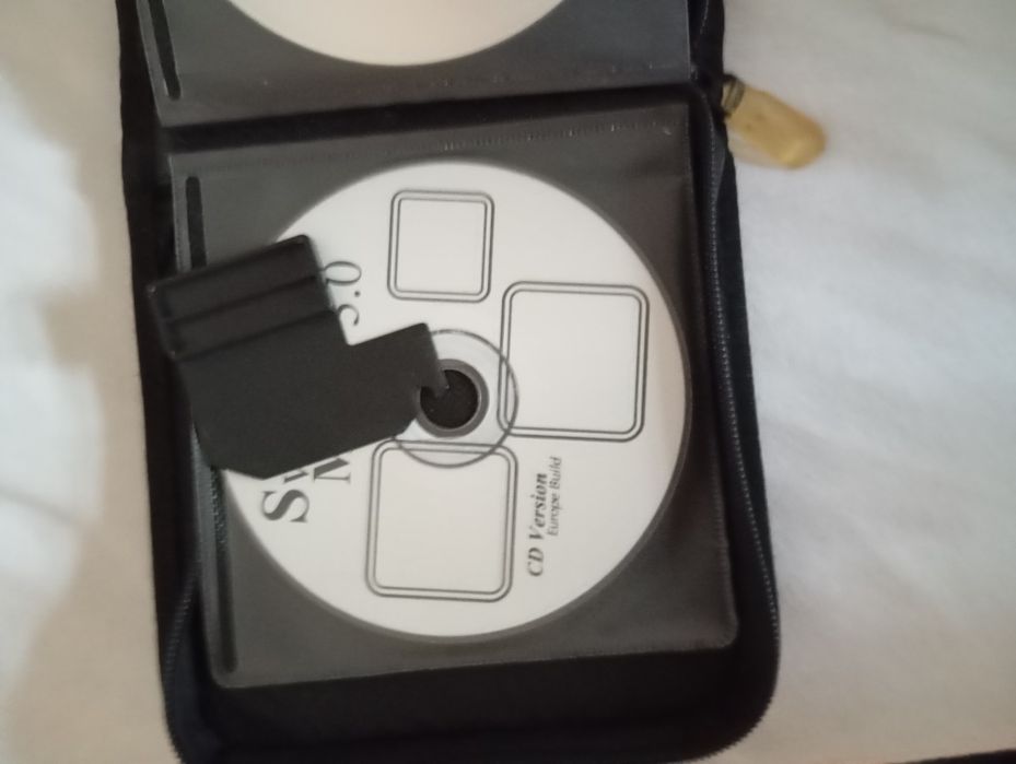 Consola mais jogos + cartões memória+comandos