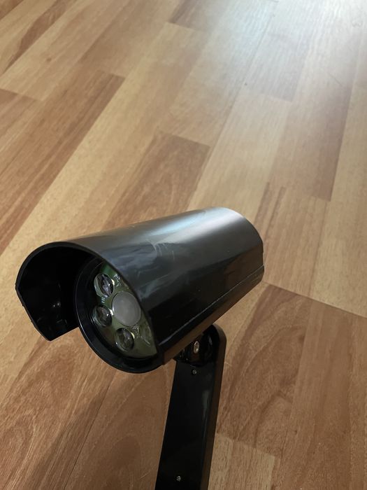 Fico luz - simula câmera vigilância