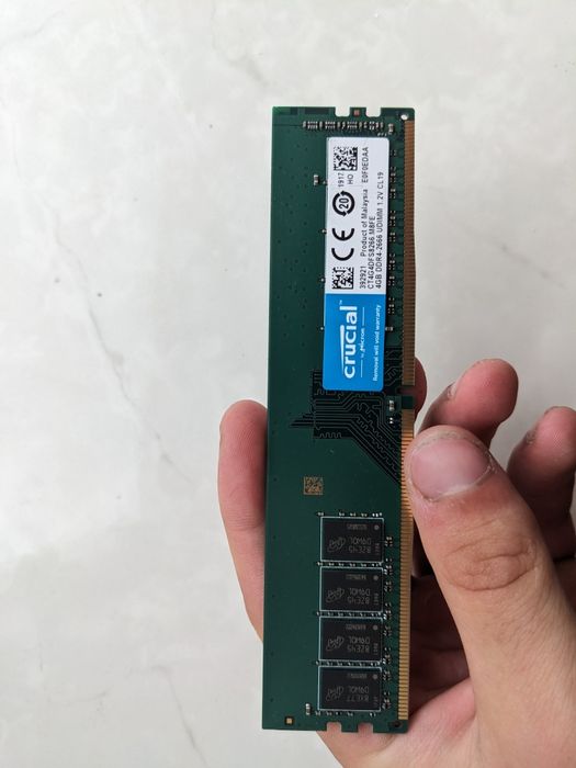Оперативна пам'ять Crucial DDR4 4 GB-2666