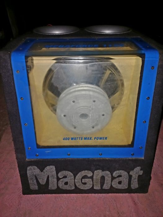 Савбуфер Magnat + два усилителя