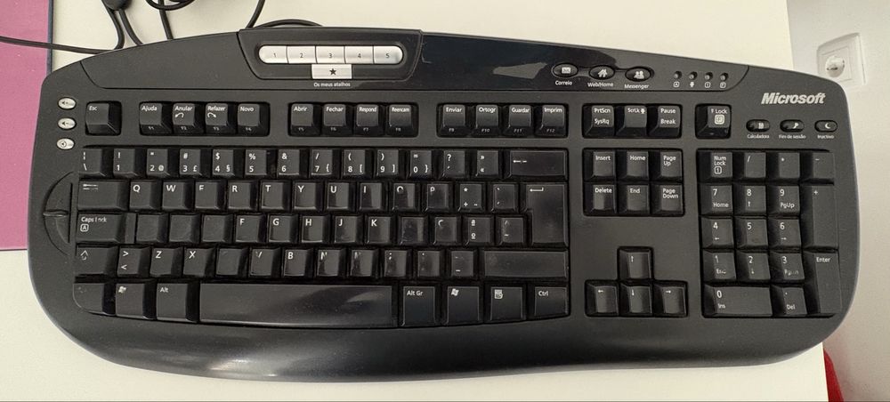 Microsoft Keyboard 1.0A459278510269419520