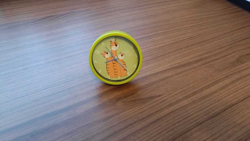 Relógio despertador Infantil "Tigres" - Amarelo/Verde Lima - Como Novo