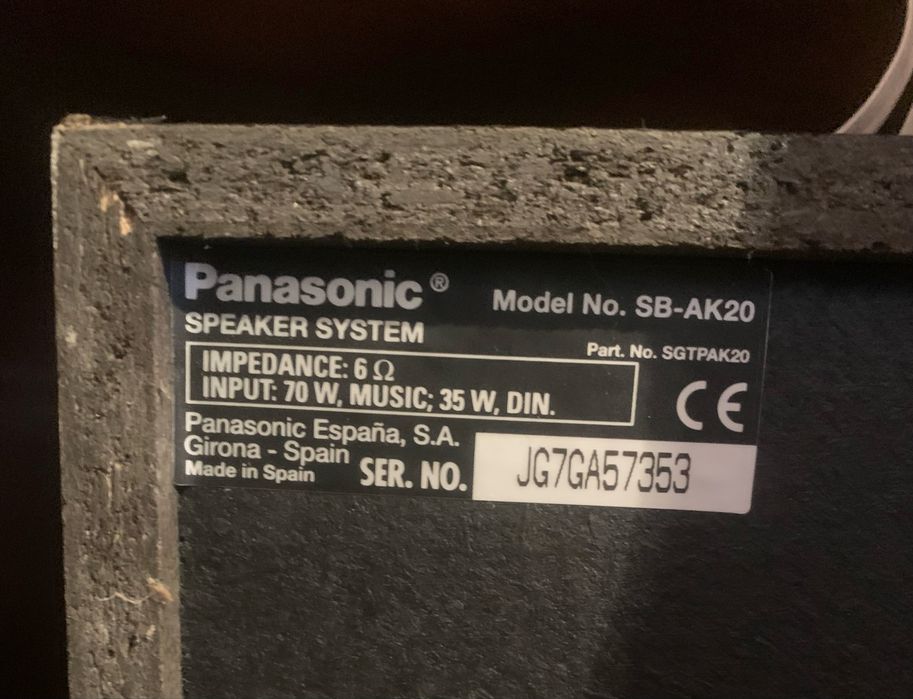 Colunas antigas Panasonic
