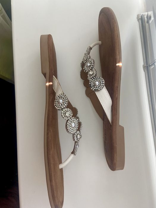 Вьетнамки  с камінчиками