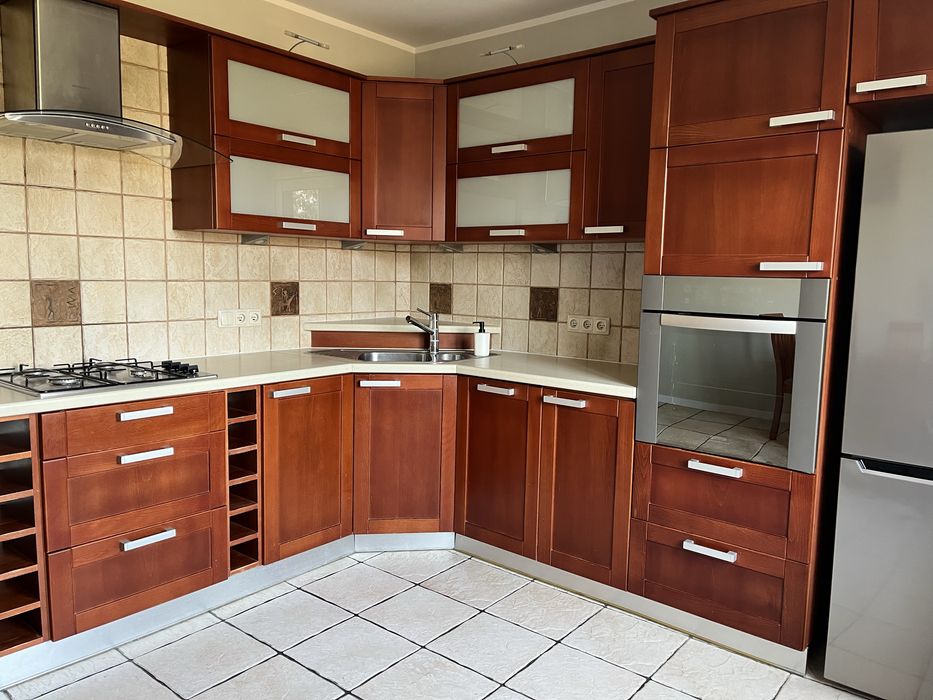 Wynajem (bezczynszowego)  102m2 + antresola + balkon