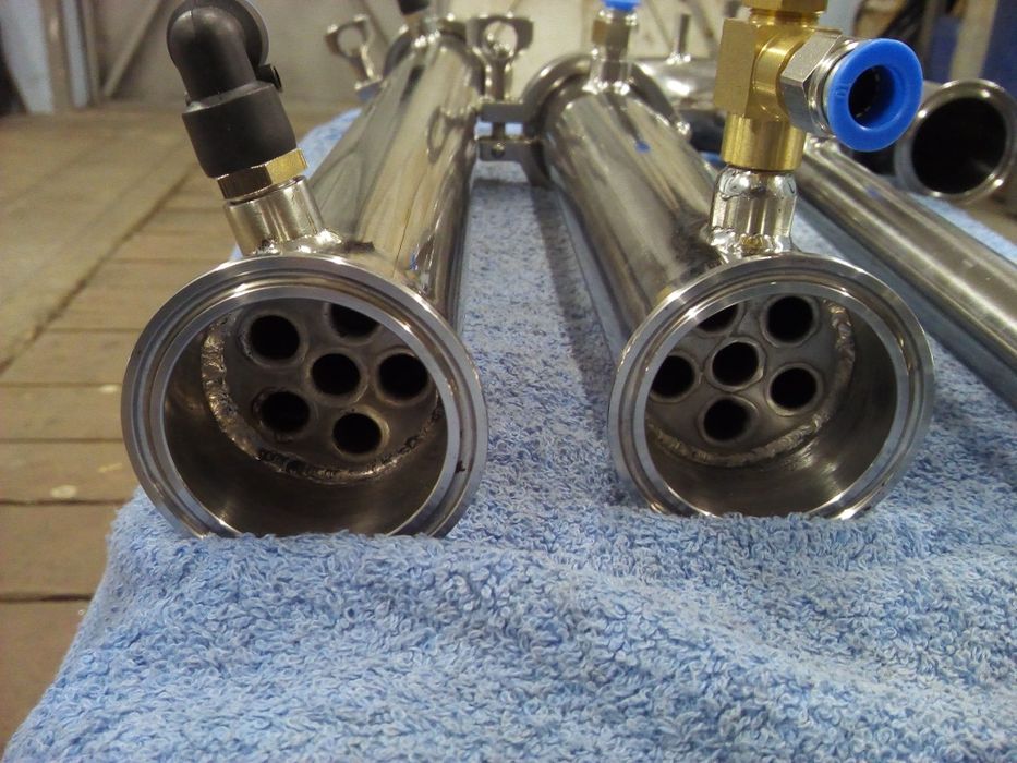 Дистиллятор-колонна