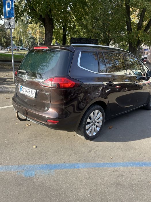 Opel Zafira Tourer