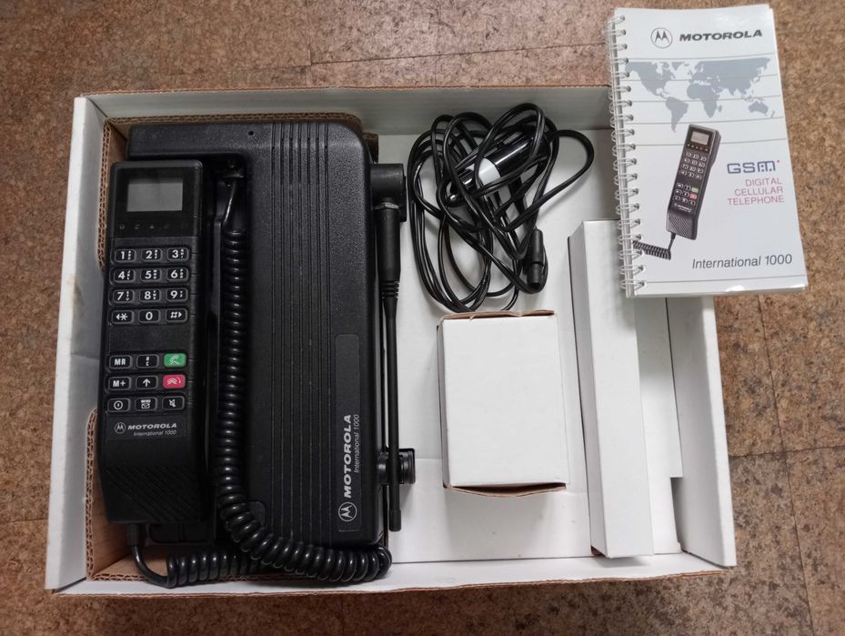 DESCIDA DE PREÇO Telemóvel Motorola antigo