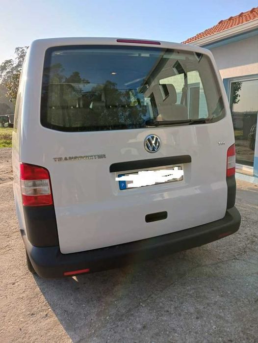 VW Transporter T5 de 9 Lugares · Nacional - poucos kms