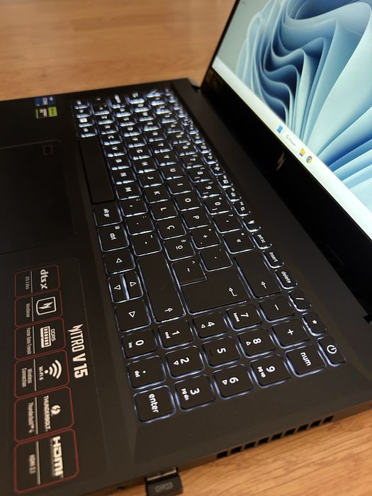 Notebook Gamer Potente – Rodando Tudo!