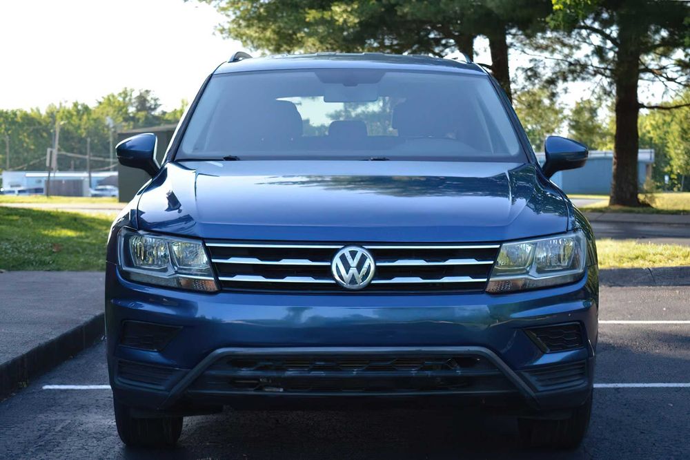 Volkswagen Tiguan      2020