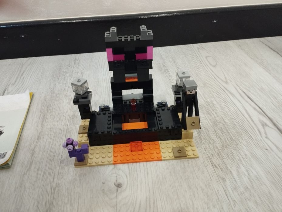 Zestaw klocków Lego 21242 Minecraft oryginalne