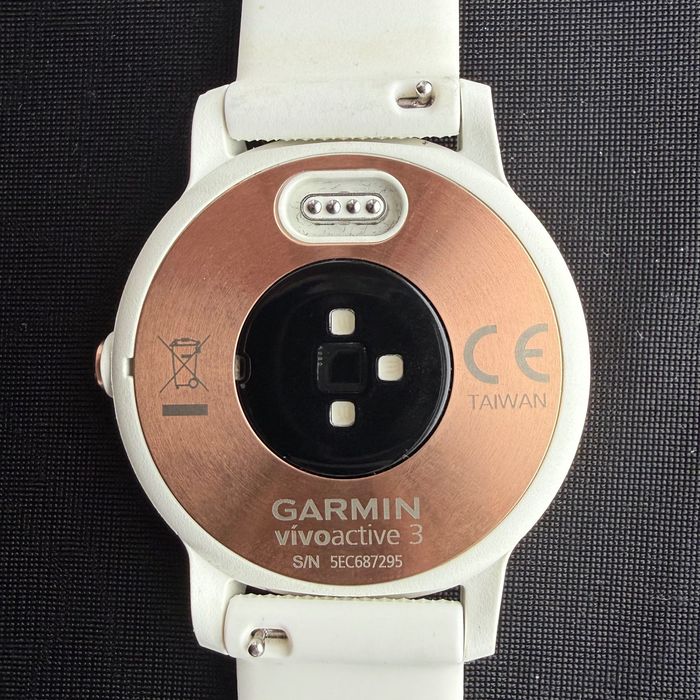 Garmin vívoactive 3 White / Rose Gold