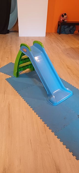 Alugo insuflável +escorrega