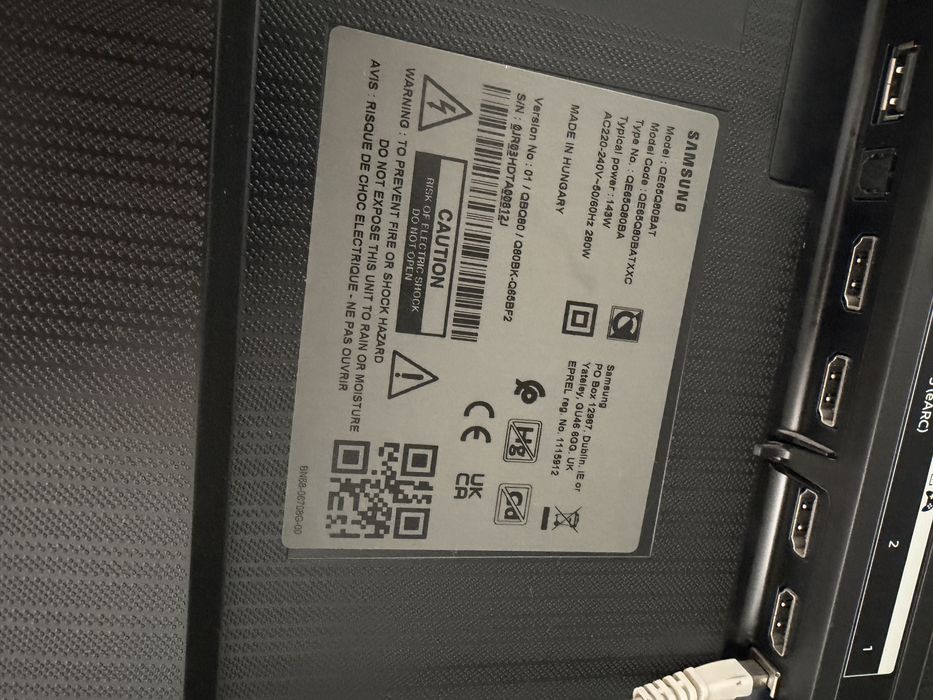 Vendo Samsung QE65Q60B (65” QLED) para pecas