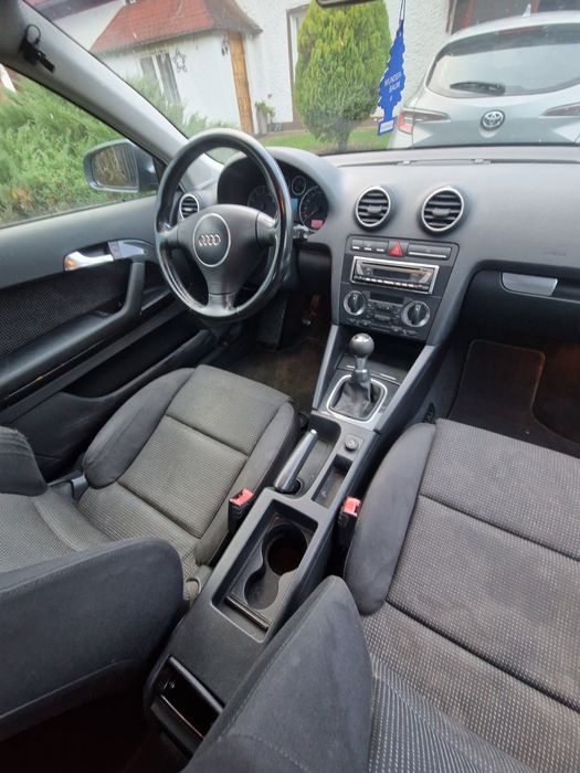 Audi A3 8P 2003r 1.6 MPI 220tkm zimówki klima bez rdzy